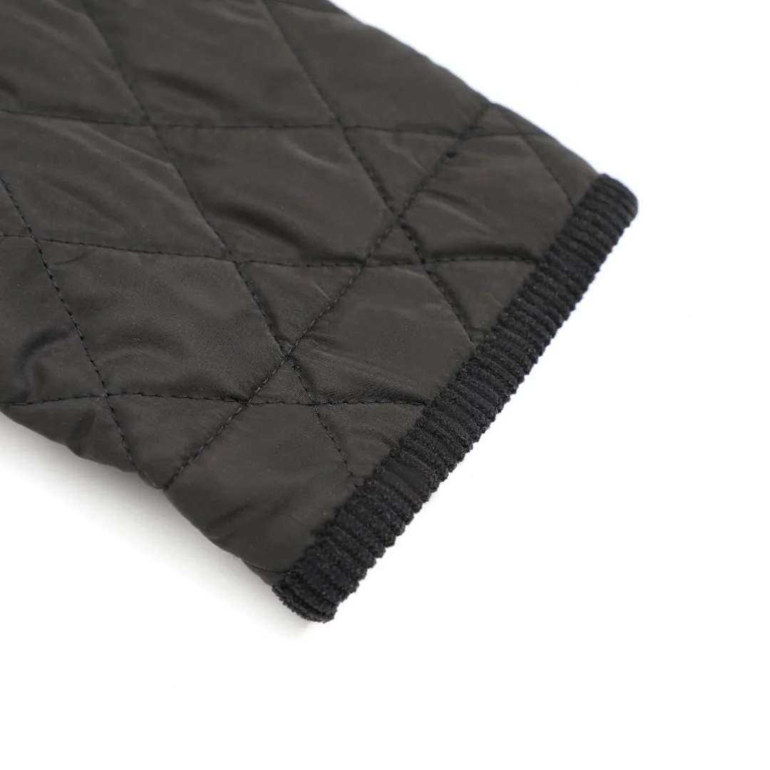 🅿️400 Ralph Lauren New Logo Logo Diamond Plaid Old Money Style Jacket Casual Couple Style Small Cotton Clothes 1️⃣Selected high-quality high-elastic cotton, internal and external integrated quilting technology with moderate thickness, encrypted high-quality quilting threads to integrate the fabrics into one! 2️⃣The workmanship details are perfectly controlled, the sleeves and shoulders are exquisitely embroidered with patches and small labels, the corduroy color-blocked lapels, and the multi-pocket design show off the details and highlight your personality! The version is simple but not simple! 3️⃣It is very youthful and energetic, and can be easily worn by both men and women. It is very in line with the fashion aesthetic concepts of today's young people! 4️⃣A full set of customized accessories, complete with three standards, same style for men and women, a must-have for couples! Color: black, navy blue Size: S, M, L, XL